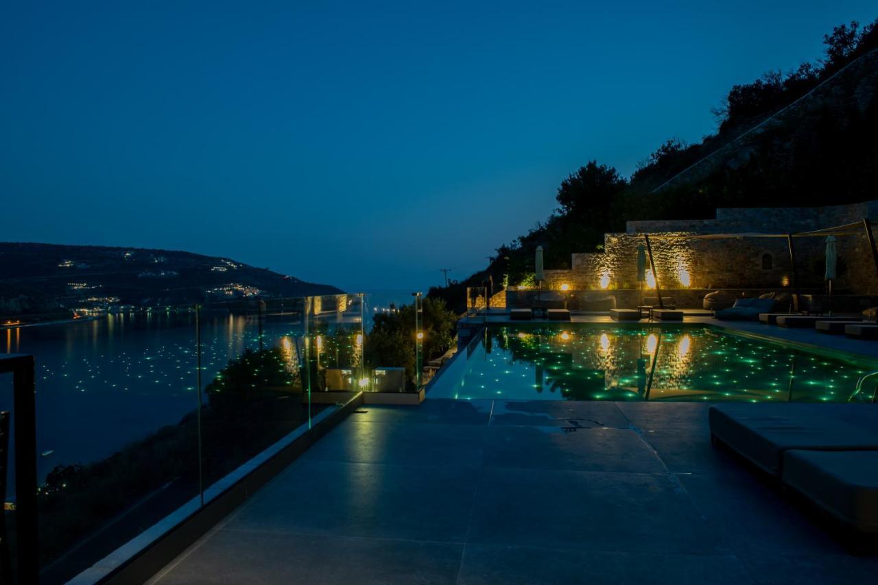 Manifest Boutique Hotel Oitylo Exterior foto